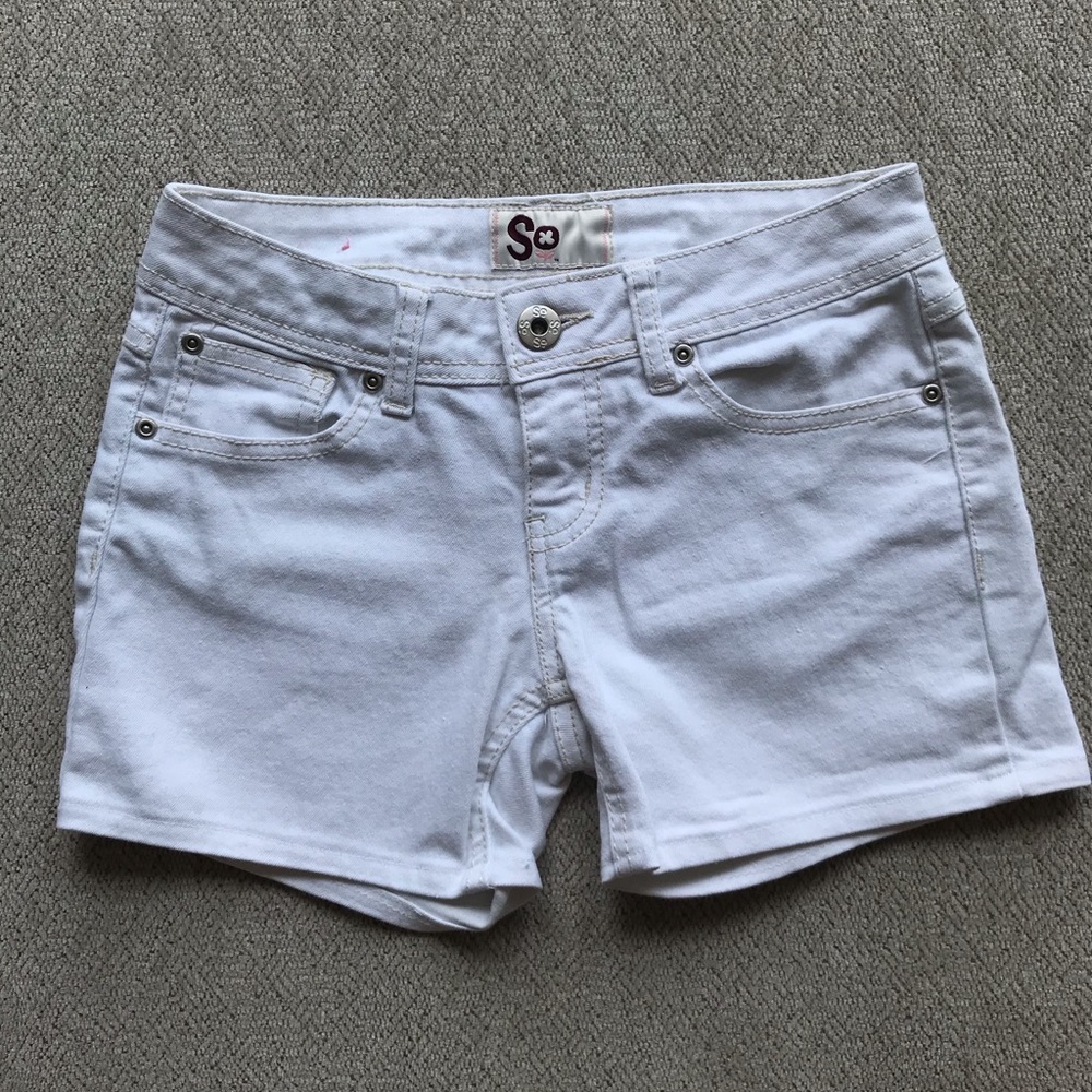 Size 3 All White Shorts